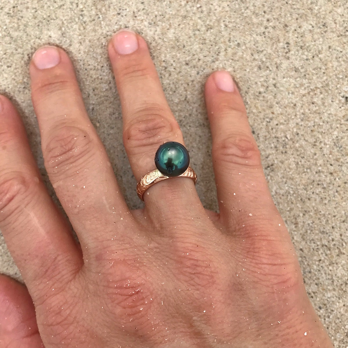 タヒチアンパール トラディッショナル Heirloom リング ハワイ Tahitian Pearl Heirloom Ring – Aloha Bangles