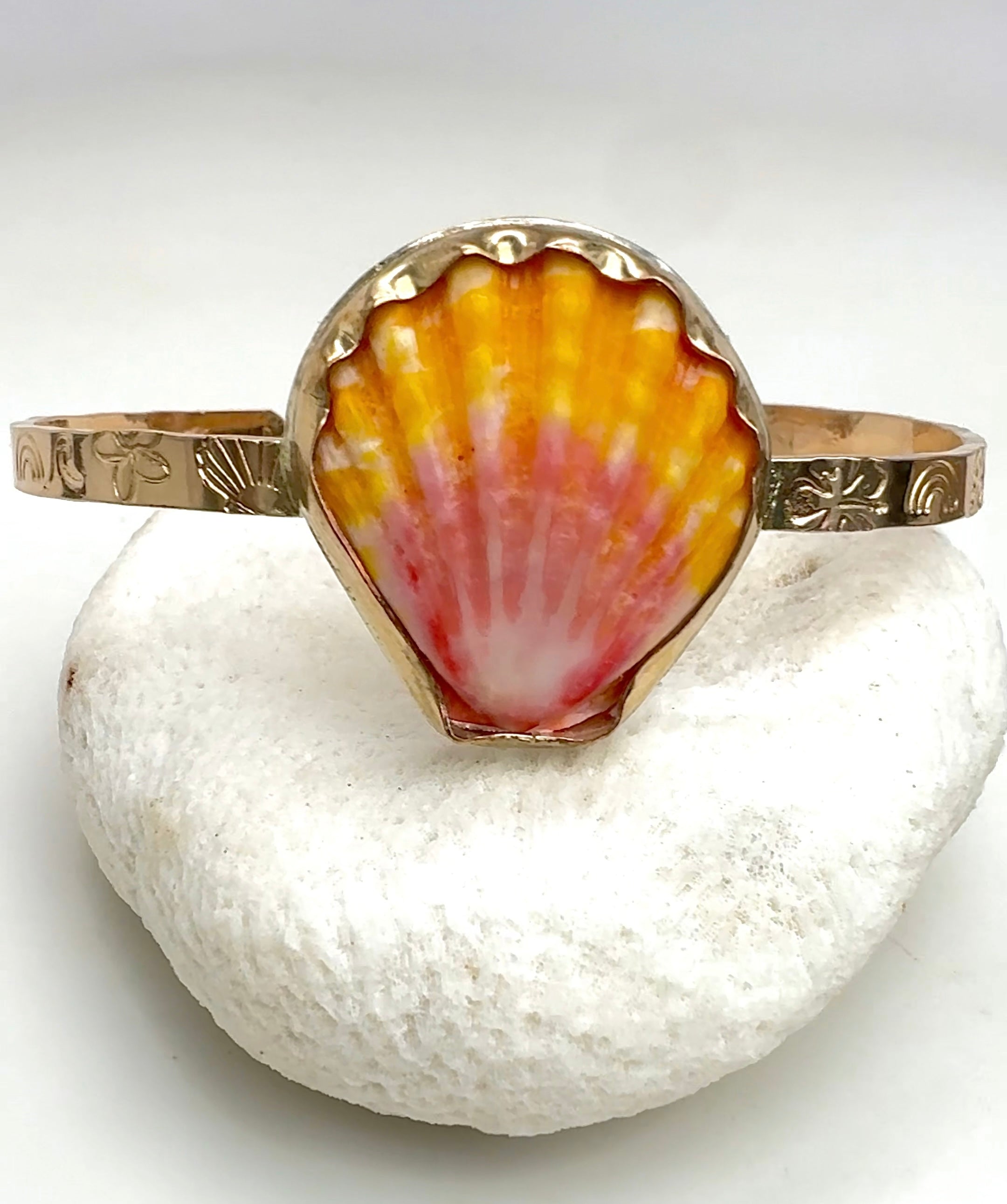 Tropical Gangster - Sunrise Shell Bezeled Cuff Bracelet