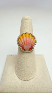 Tropical Gangster - Mini Sunrise Shell Bezeled Ring