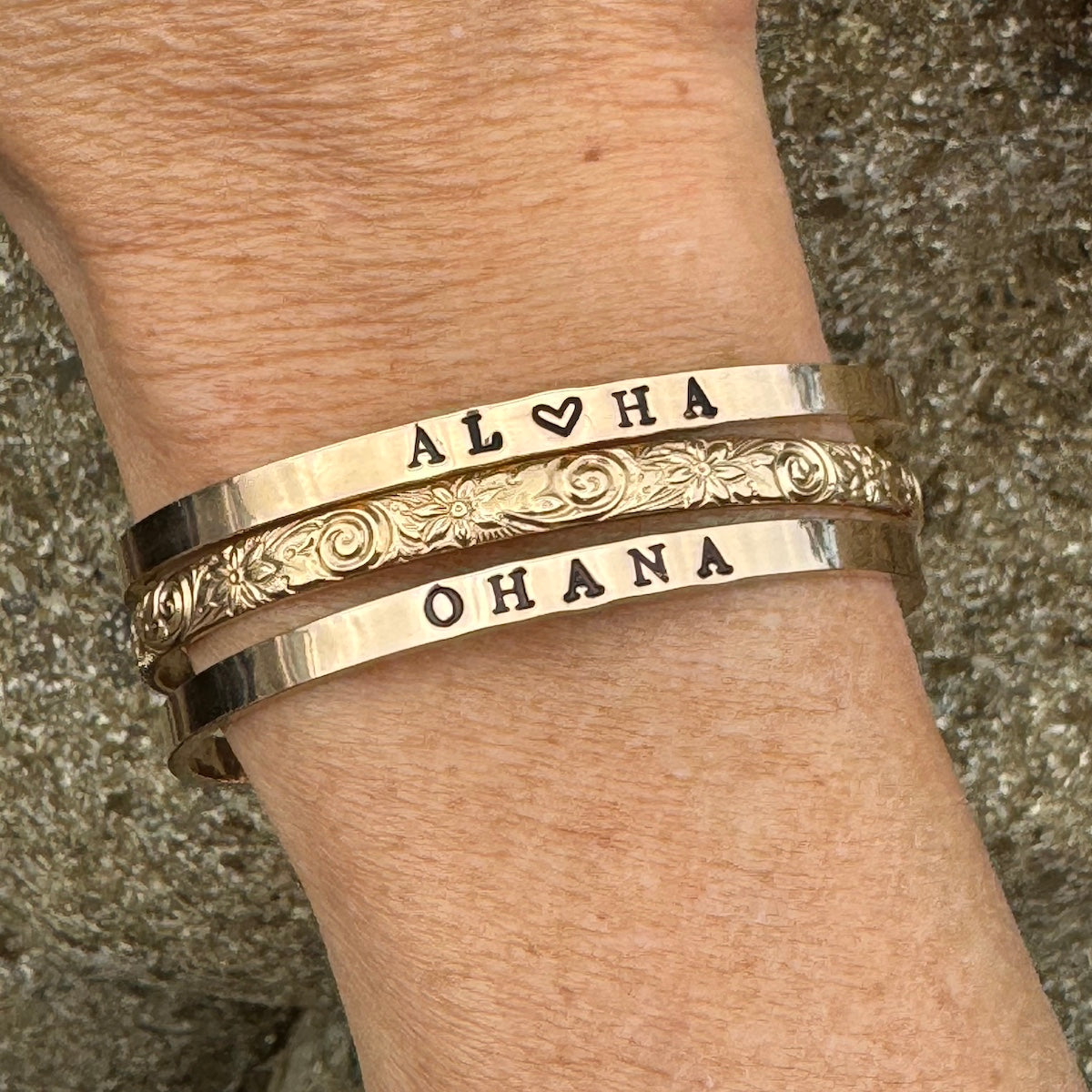 Aloha Bangles Signature Textured Bangle Bracelet