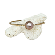 7.5" Pink Edison Pearl Bangle