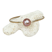 7.75" Pink Edison Pearl Bangle