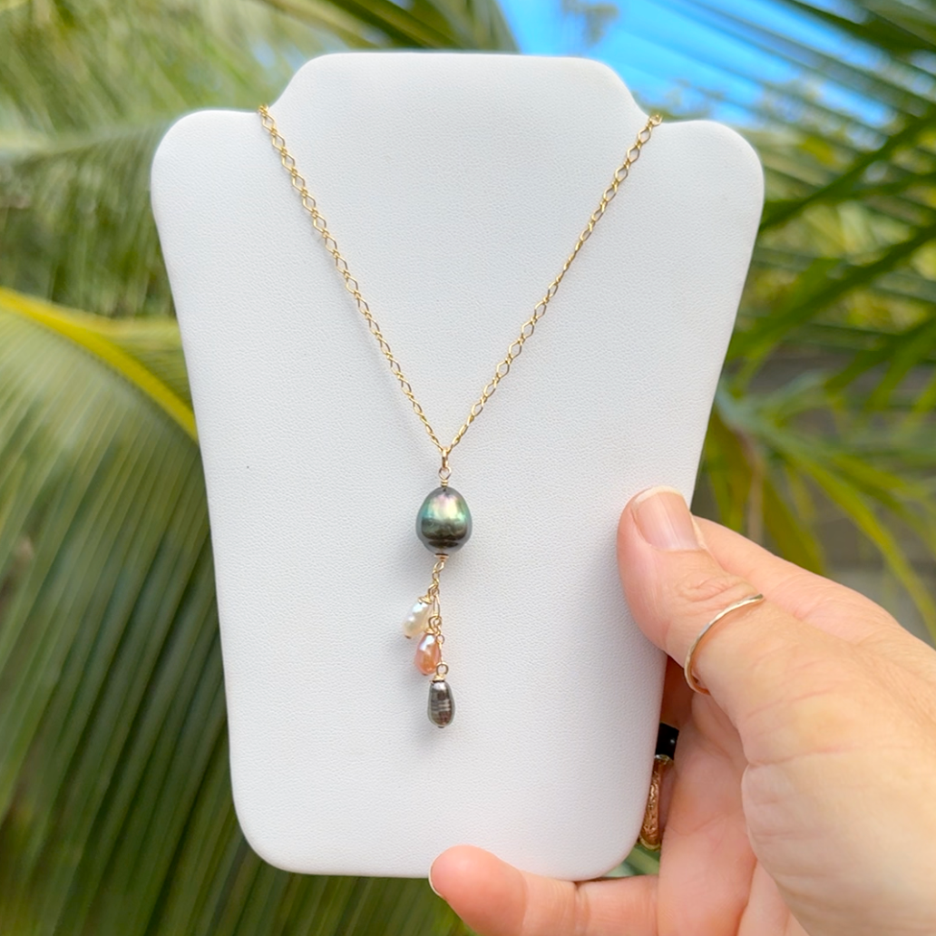 jellyfish-necklace.png