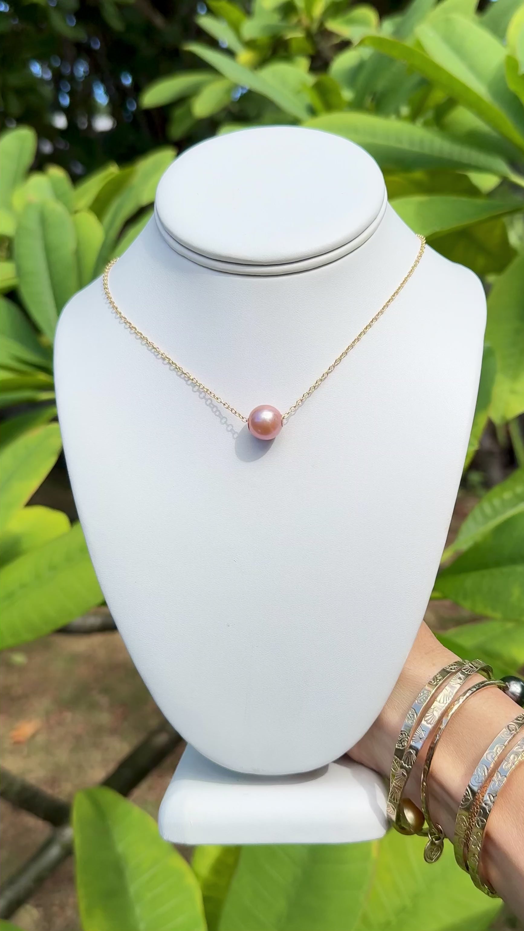 AAAA Edison Floater Necklaces