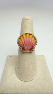 Tropical Gangster - Mini Sunrise Shell Bezeled Ring