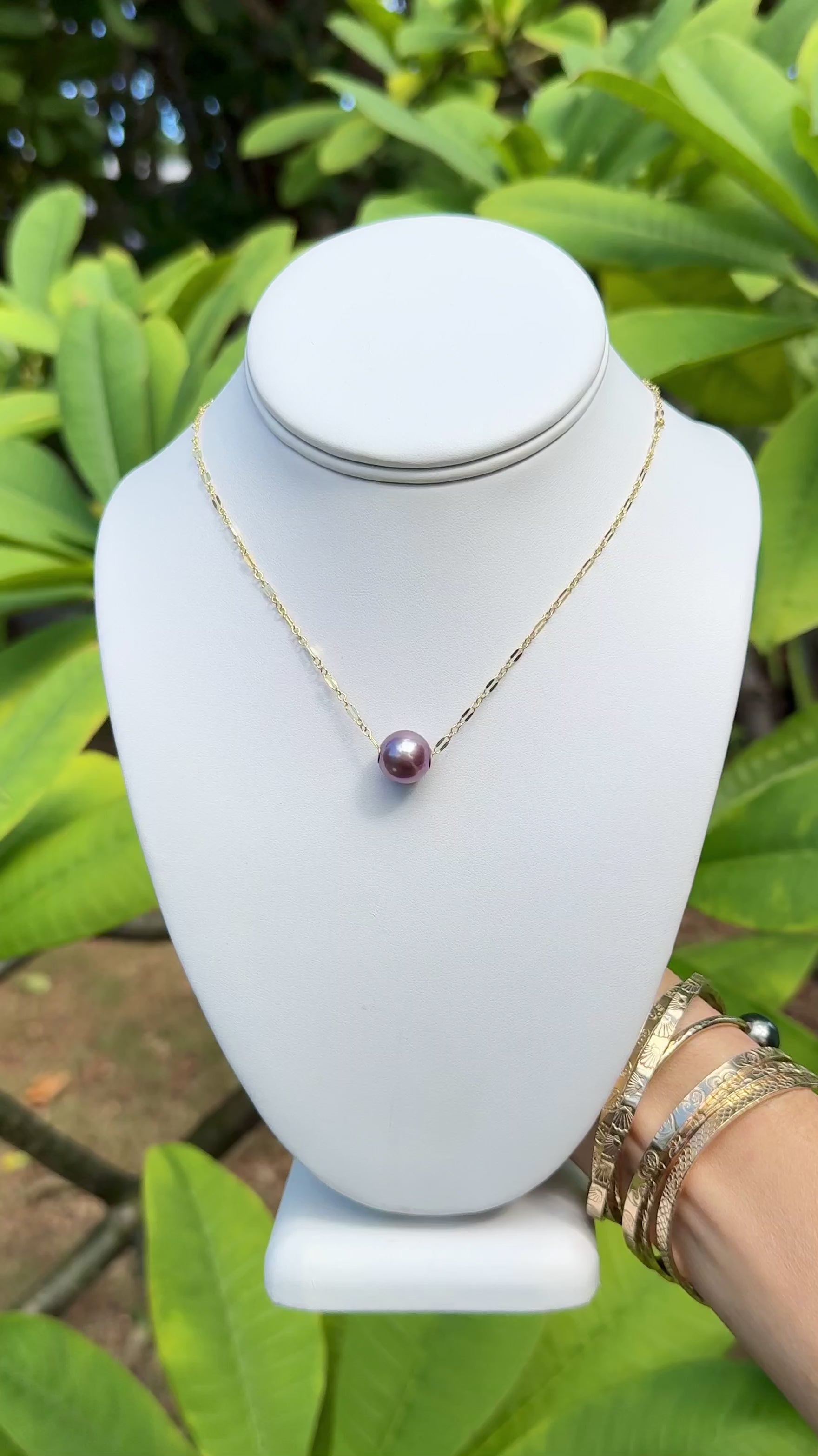 AAAA Edison Floater Necklaces