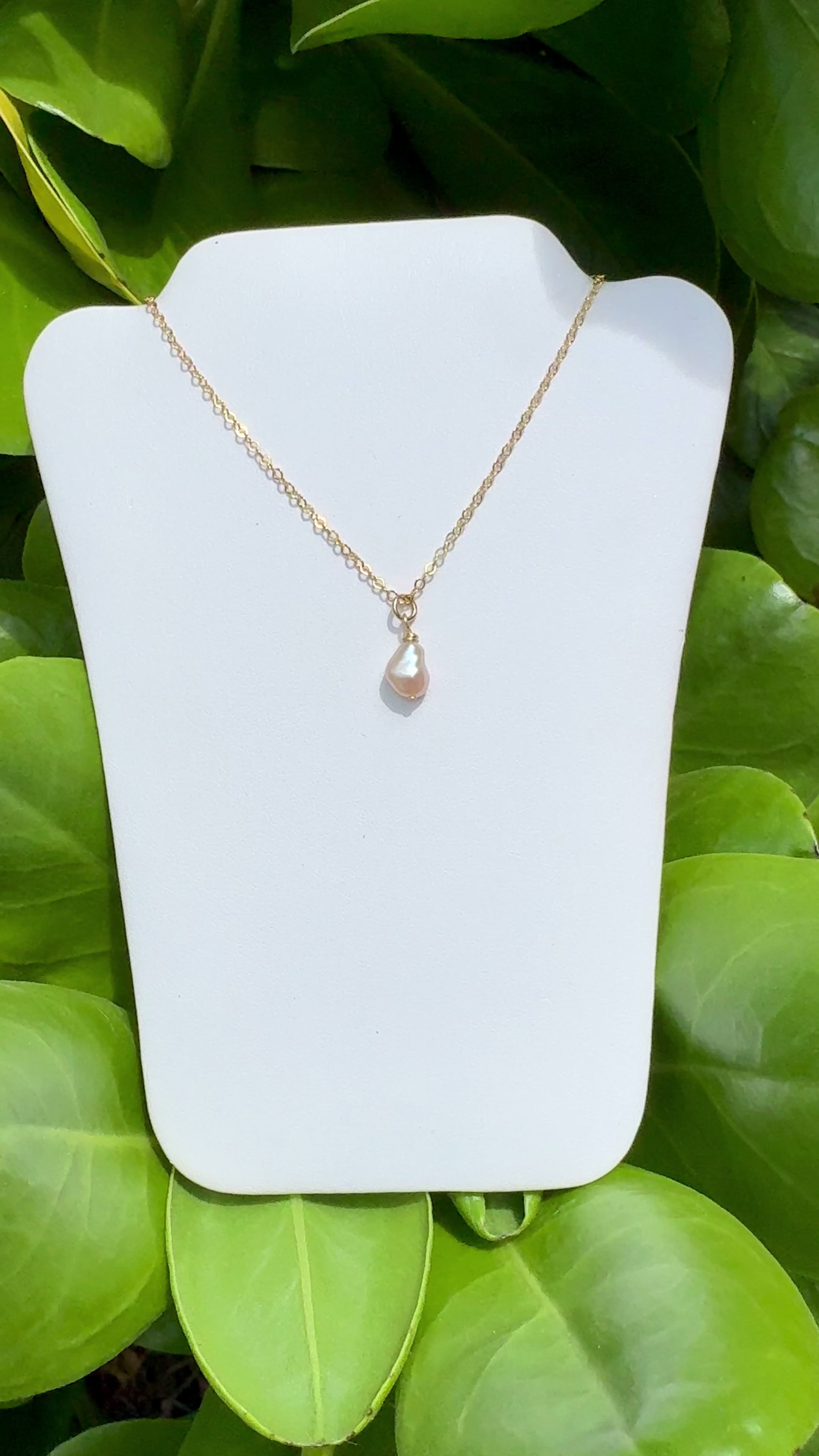 Pink Edison Keshi Pendant Necklace - 18"