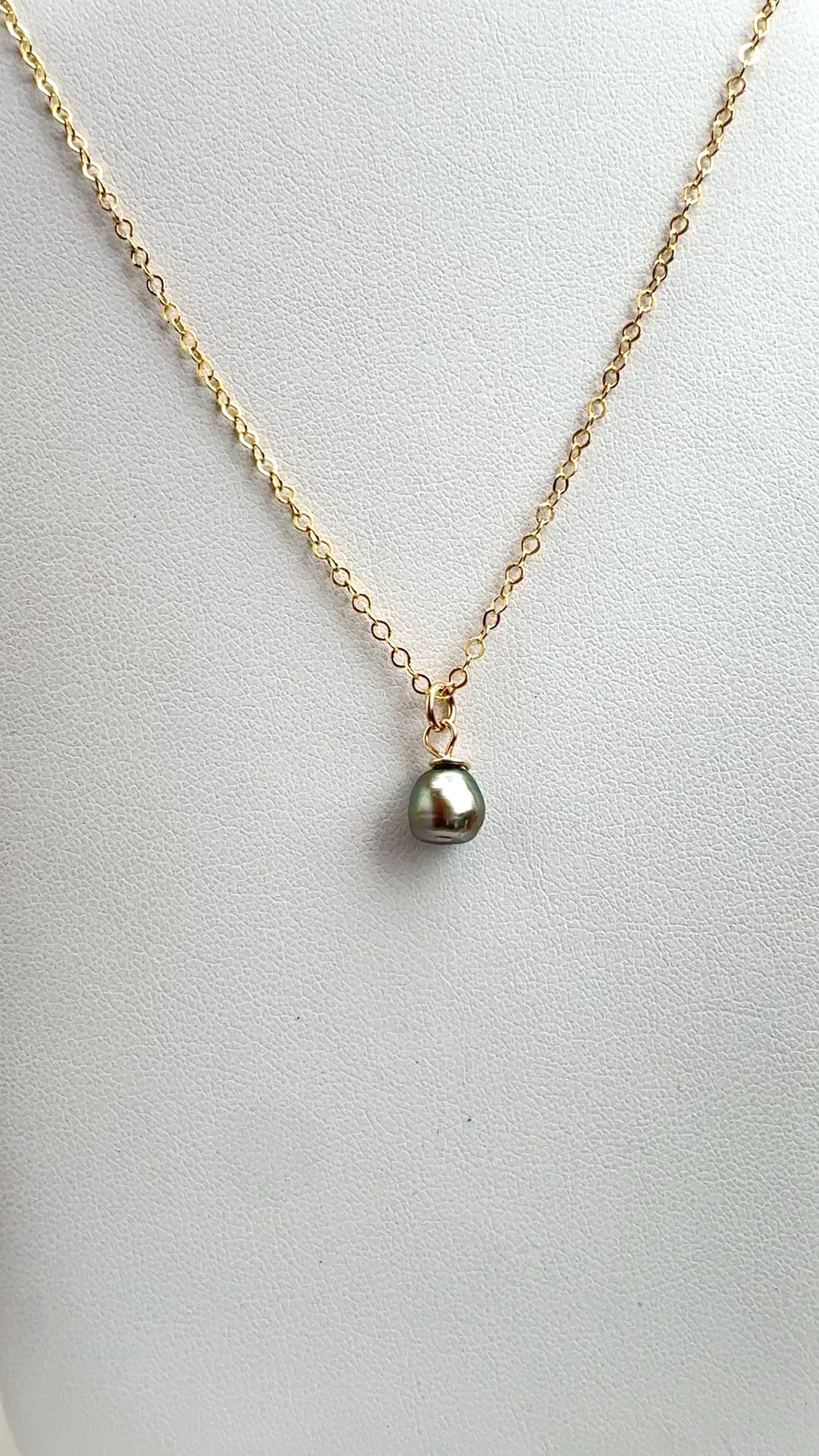 Tahitian Keshi Pendant Necklace 16"