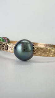 Custom Engraved Hawaiian Heirloom Bangle Bracelet