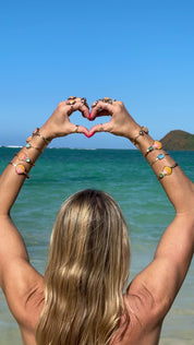 Tropical Gangster - Mini Albino Sunrise Shell Bezeled Ring