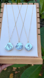 Sunrise Shell Bezel Necklace With Mermaid Engraving